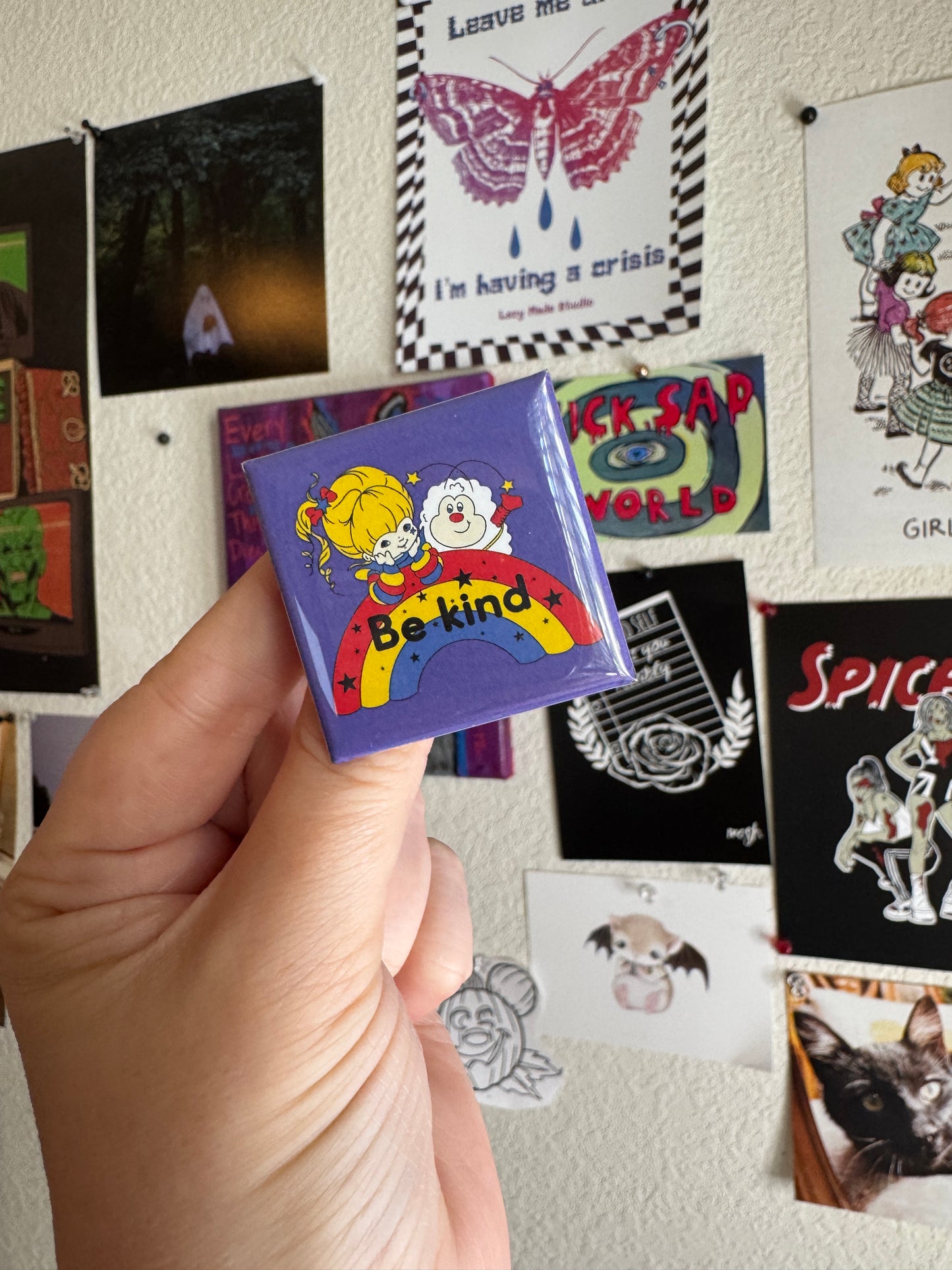 Be Kind 1.5 inch square button